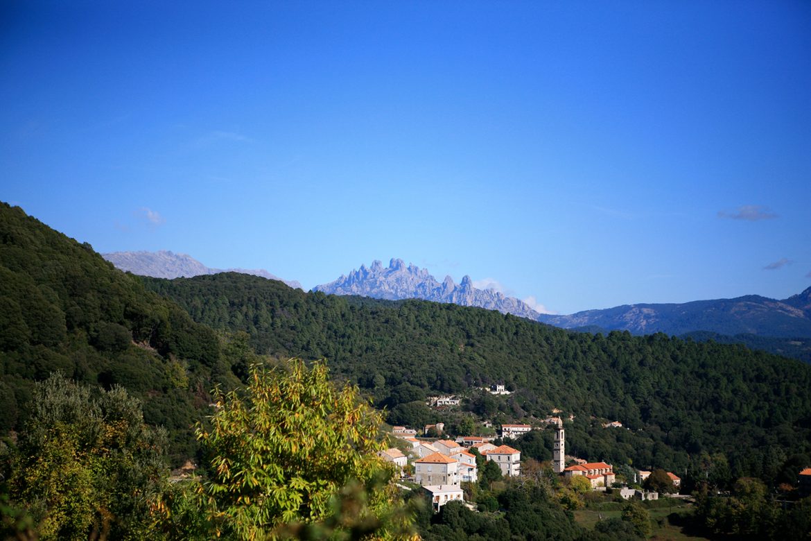 Village Corse