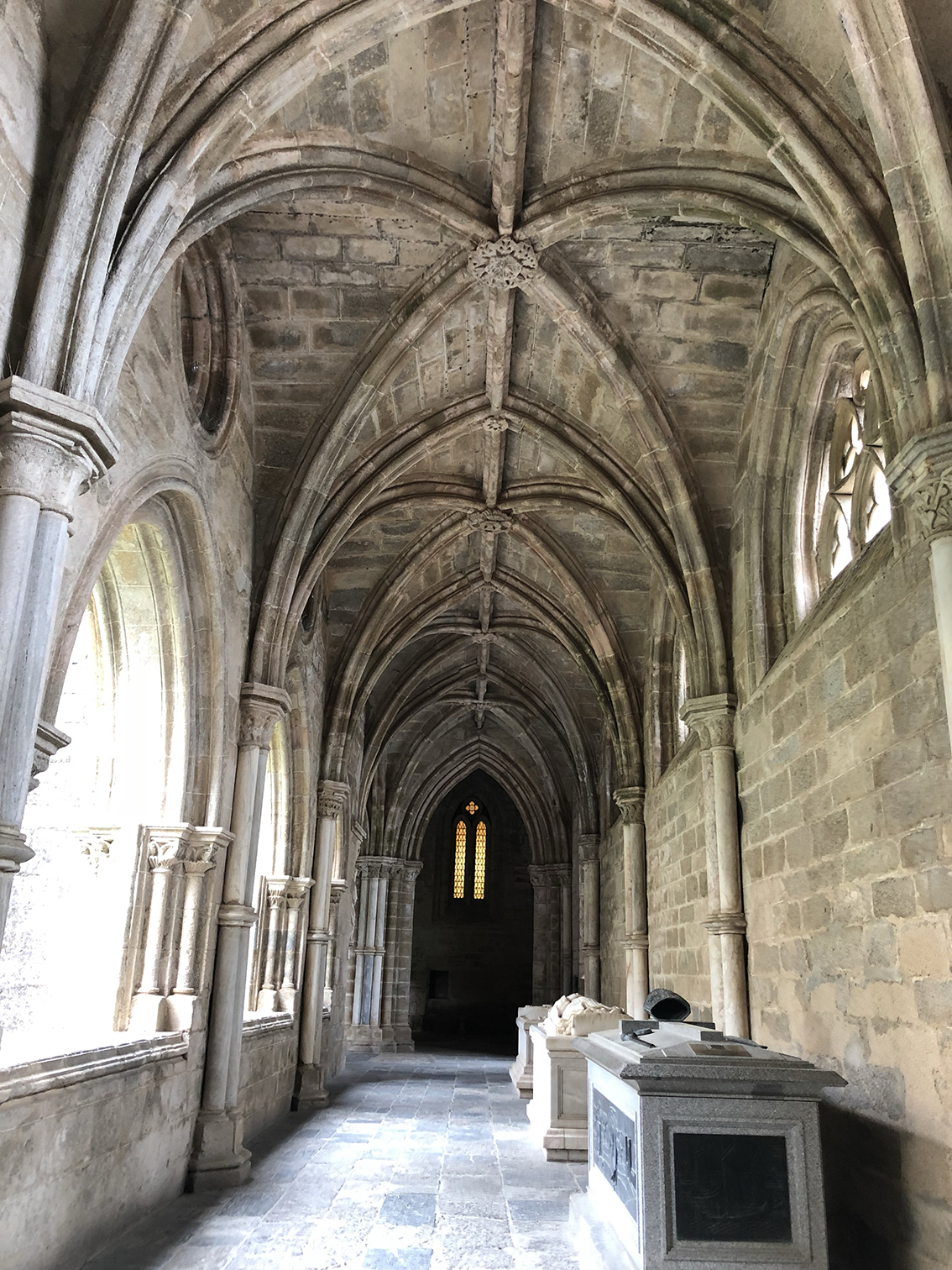 Evora cathedrale cloître (3)