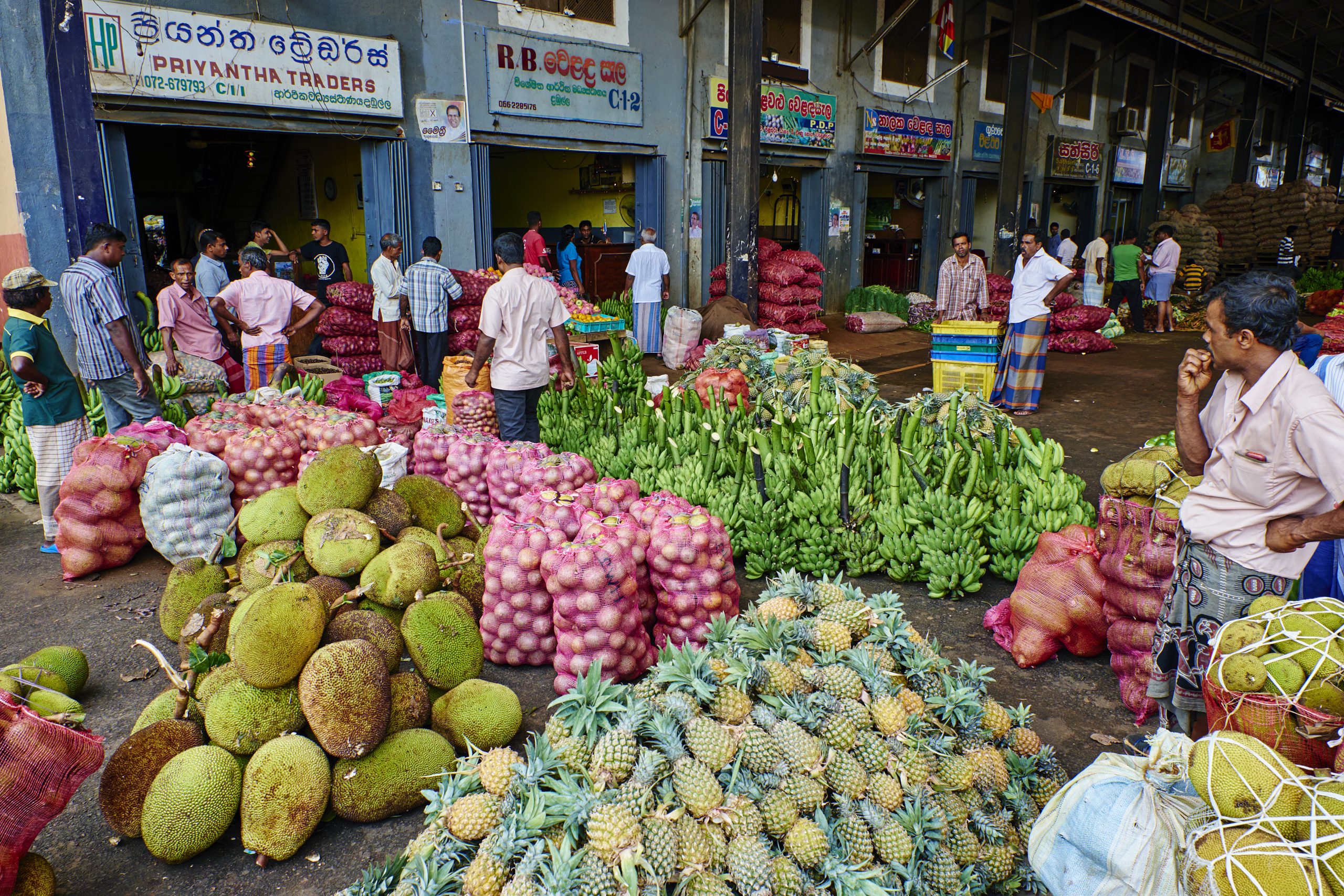Sri Lanka, Dambulla, market